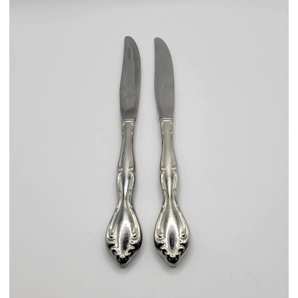 Lot of 2 Oneida Community Cantata Stainless Flatware Dinner Knives - Picture 1 of 3